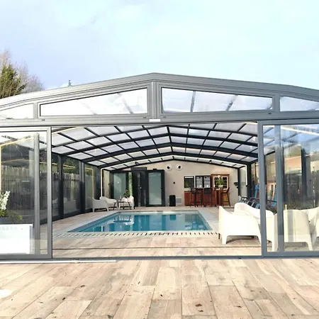 Feriehus Chateau-ferme De Pondrome