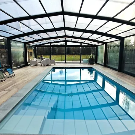 Feriehus Chateau-ferme De Pondrome