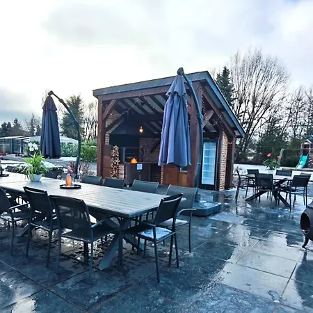 Chateau-ferme De Pondrome Feriehus Beauraing