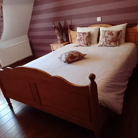 Chateau-ferme De Pondrome Feriehus Beauraing